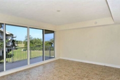 Living Room w/ Terrace